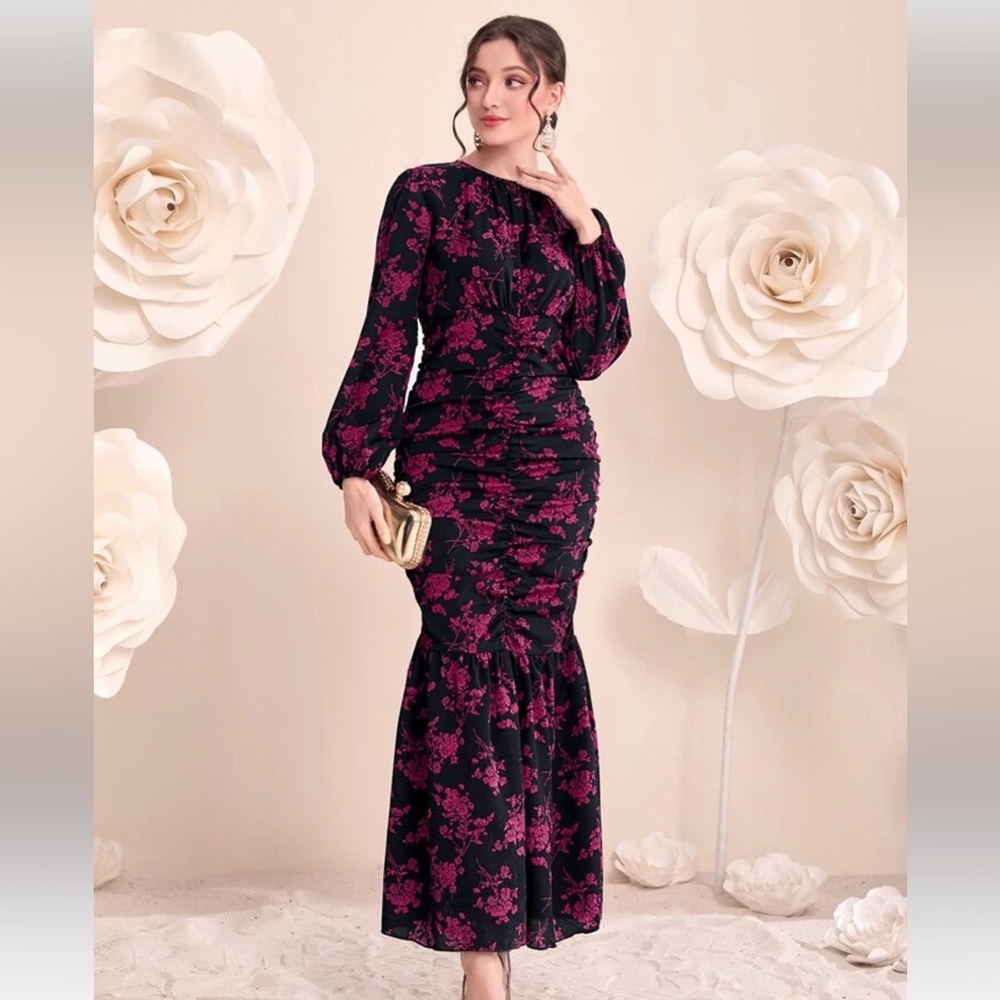 Black and maroon floral long sleeve ruched dress gown size small